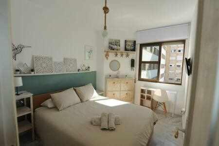 شقة Encantador Apartamento Frente A La Playa Victoria كاديز المظهر الخارجي الصورة